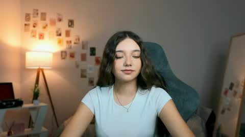 Rachel online show from April 4, 9:11 pm