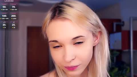 Mia Bunyard online show from February 25, 4:57 pm