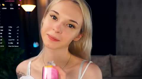 Mia Bunyard online show from February 18, 7:19 pm