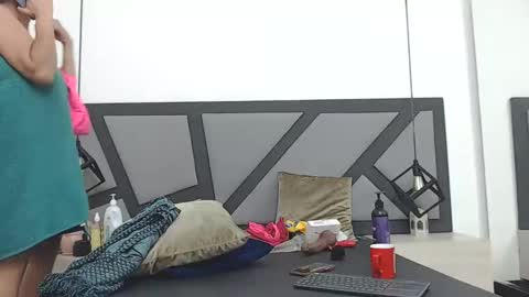 BRENDA VELASQUEZ online show from March 5, 3:18 am