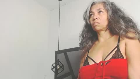 BRENDA VELASQUEZ online show from September 20, 12:46 am