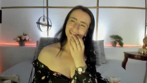 MeganBeaked online show from December 20, 3:30 pm