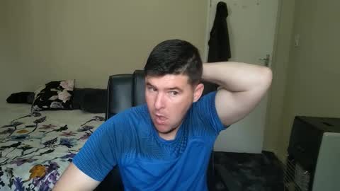 ask me lol online show from September 9, 6:35 am