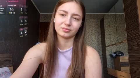 Mia   online show from February 1, 7:05 am