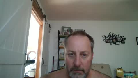 Snapshot of brettsky chatting on October 3, 7:22 pm hey online show from October 3, 7:22 pm