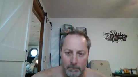 Snapshot of brettsky chatting on October 22, 8:54 pm hey online show from October 22, 8:54 pm