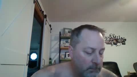 Snapshot of brettsky chatting on January 19, 1:01 pm hey online show from January 19, 1:01 pm