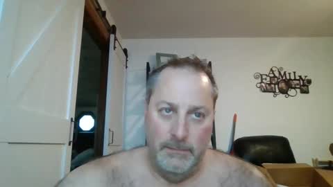 Snapshot of brettsky chatting on December 11, 6:42 pm hey online show from December 11, 6:42 pm