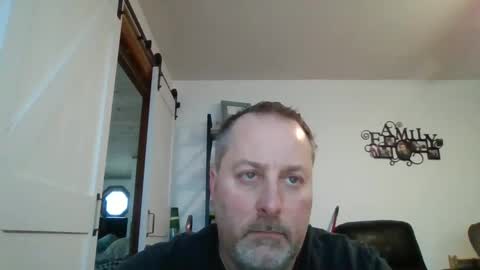 Snapshot of brettsky chatting on January 12, 6:48 pm hey online show from January 12, 6:48 pm