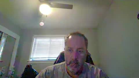 hey online show from May 8, 1:28 pm