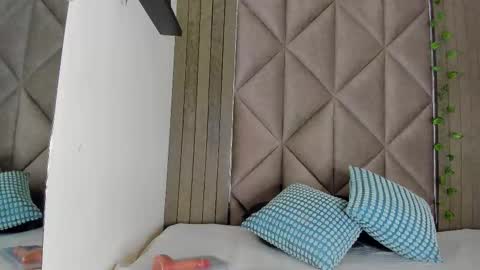 B R I A  online show from March 2, 1:21 am