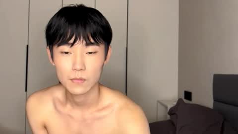 Snapshot of brian_stars chatting on February 17, 7:12 pm Brian boy online show from February 17, 7:12 pm