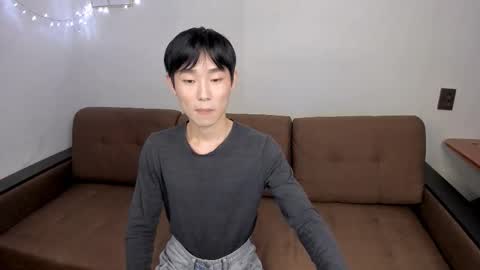 Snapshot of brian_stars chatting on January 30, 2:47 pm Brian boy online show from January 30, 2:47 pm