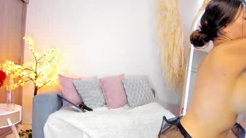 briana preston online show from January 16, 6:39 pm