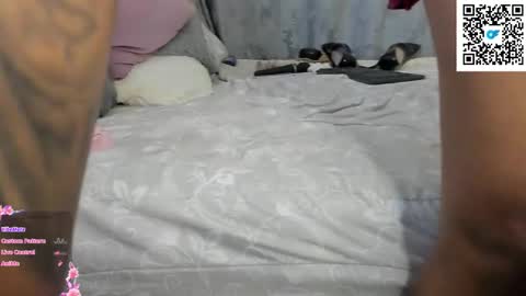 briana online show from October 25, 11:27 pm