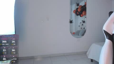   online show from October 23, 11:55 am