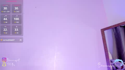 Snapshot of briannasquirter_ chatting on February 26, 11:41 pm Brianna online show from February 26, 11:41 pm