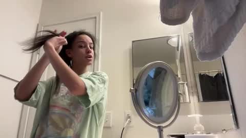 briannay0unggg online show from March 14, 7:40 pm