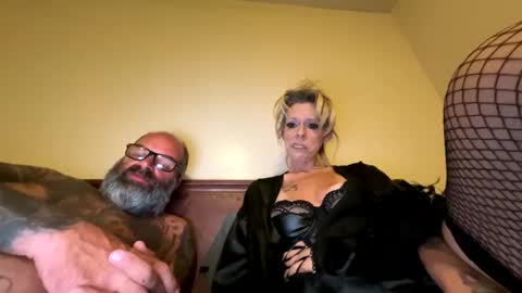 Snapshot of brideofchucky7479 chatting on October 11, 2:27 am brideofchucky7479 online show from October 11, 2:27 am