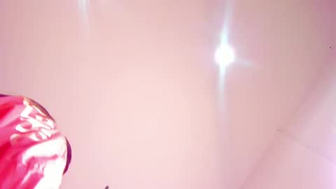    online show from September 18, 12:20 pm