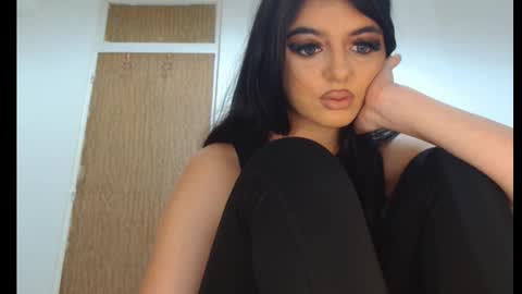 Snapshot of brigittebia777 chatting on September 21, 8:02 pm brigittebia777 online show from September 21, 8:02 pm