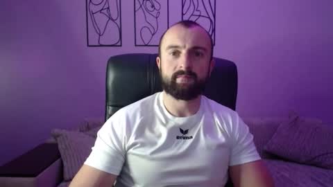 Snapshot of brindlefly69 chatting on October 18, 12:09 pm brindlefly69 online show from October 18, 12:09 pm