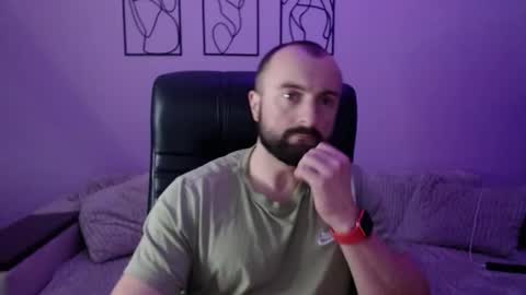 brindlefly69 online show from January 7, 5:18 pm