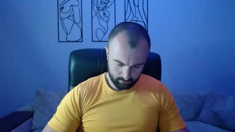 Snapshot of brindlefly69 chatting on October 1, 11:53 am brindlefly69 online show from October 1, 11:53 am