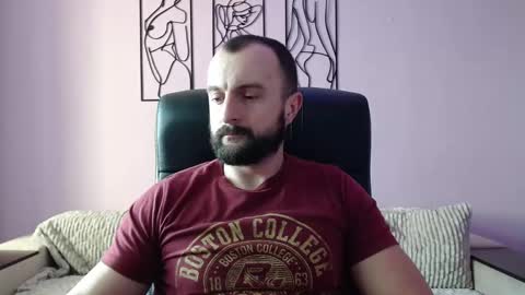 Snapshot of brindlefly69 chatting on February 9, 11:47 am brindlefly69 online show from February 9, 11:47 am