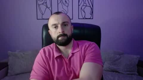 brindlefly69 online show from April 28, 10:52 am