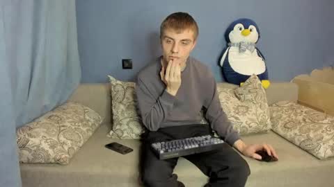 bristlebback online show from April 10, 5:06 pm