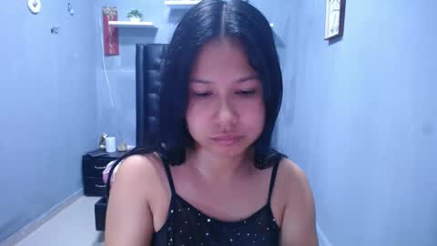 britanyx1 online show from February 28, 7:18 pm