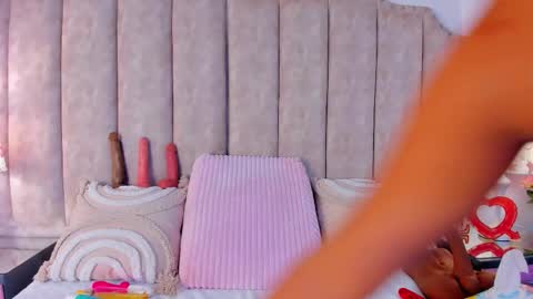 brithanyparker_ online show from March 19, 6:08 am