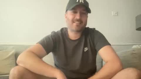 british_lad_uncut online show from February 12, 3:59 pm