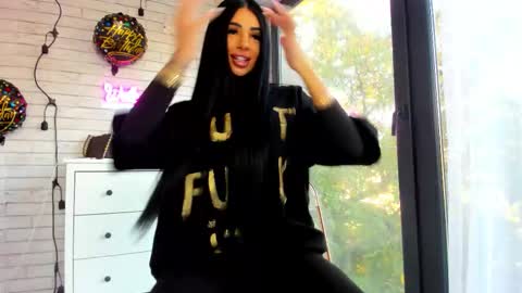 britney_charm online show from October 17, 6:06 am