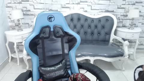 Britney  online show from November 18, 2:25 am