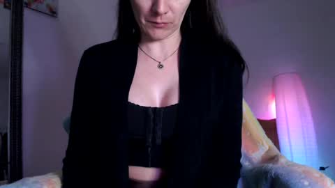 Britney online show from April 9, 7:25 am