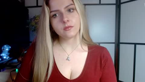 BritneyGlow online show from December 26, 7:27 pm