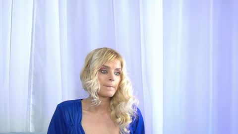 britneyhudson online show from January 12, 6:17 am