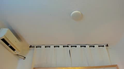 Brittany  online show from October 27, 3:39 am