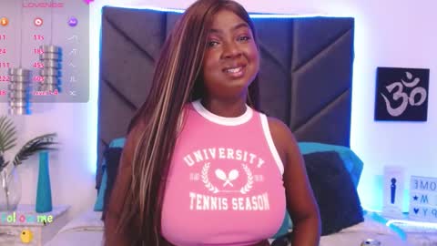 Snapshot of brittanyjhonnns chatting on January 30, 5:30 am brittany 25 years old happy as a worm online show from January 30, 5:30 am