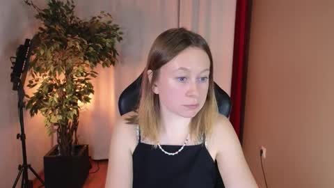 Snapshot of brooke_evans_ chatting on October 15, 9:15 pm Brooke online show from October 15, 9:15 pm