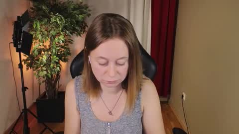 Snapshot of brooke_evans_ chatting on October 5, 9:11 pm Brooke online show from October 5, 9:11 pm