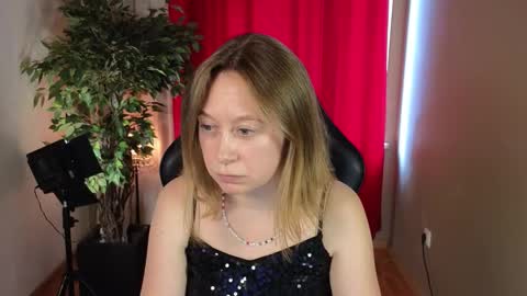Snapshot of brooke_evans_ chatting on September 10, 12:39 pm Brooke online show from September 10, 12:39 pm