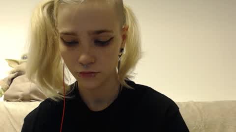 brookewylde_20 online show from November 18, 4:10 pm