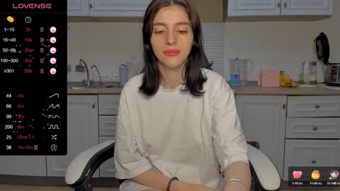 Snapshot of broosnica1 chatting on February 10, 10:31 am broosnica1 online show from February 10, 10:31 am