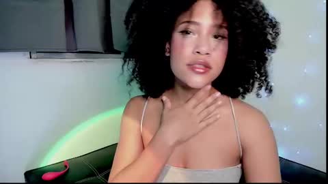 Snapshot of browngirl69 chatting on January 31, 2:48 am miss muller online show from January 31, 2:48 am