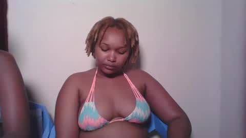 Snapshot of browny_candyz chatting on January 24, 2:41 pm Tracy online show from January 24, 2:41 pm