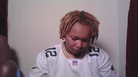 Snapshot of browny_candyz chatting on January 27, 6:41 am Tracy online show from January 27, 6:41 am