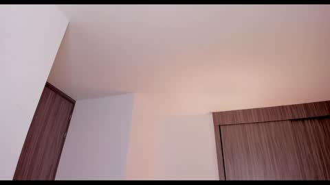     online show from December 17, 5:15 pm